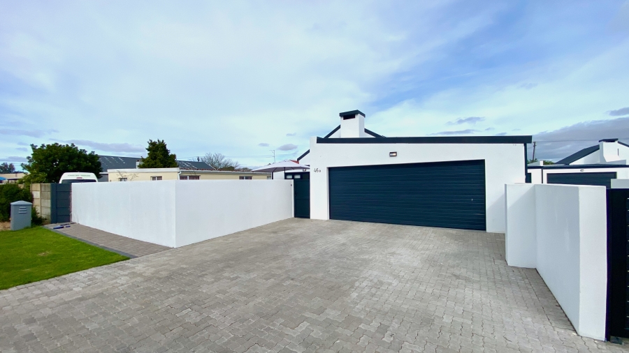 2 Bedroom Property for Sale in Velddrif Western Cape